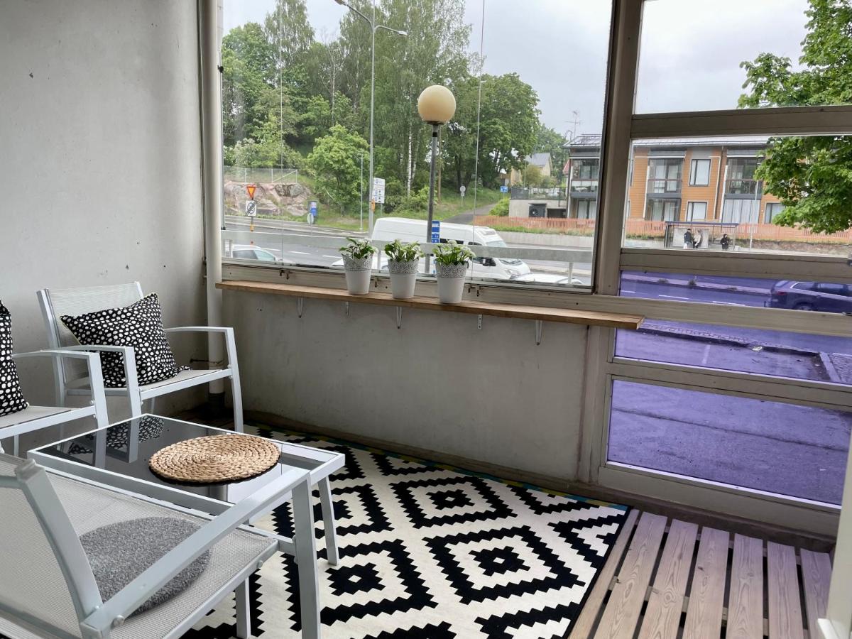 Kotimaailma Apartments near center apartment+sauna - B&B