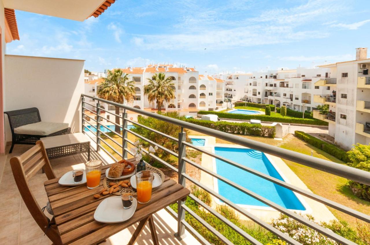 B&B Albufeira - Almond Apartment by OCvillas - Bed and Breakfast Albufeira