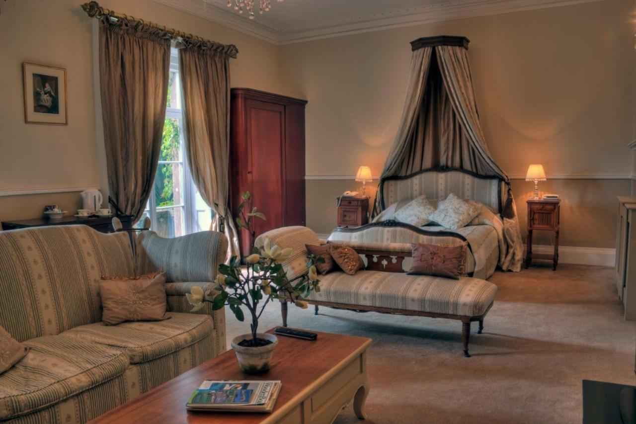 Deluxe Zimmer mit Kingsize-Bett