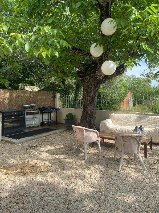 B&B Bouchet - Mas des garrigues - Bed and Breakfast Bouchet