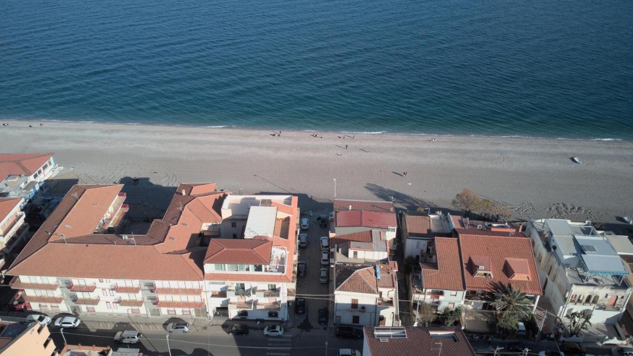 La casa al mare di Pippo - Relax & Smart Working - B&B Mascali