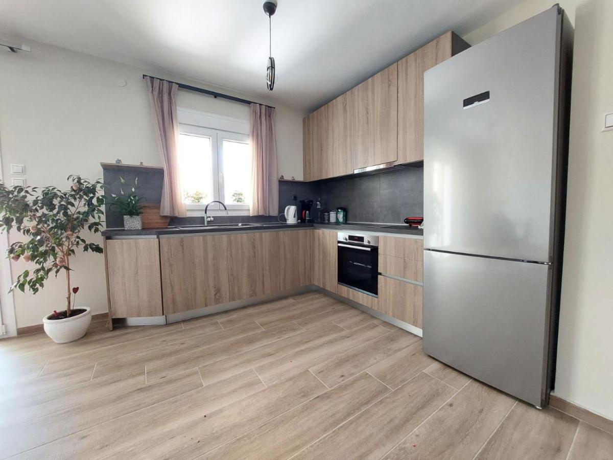 Pine Lodge - B&B Kavala