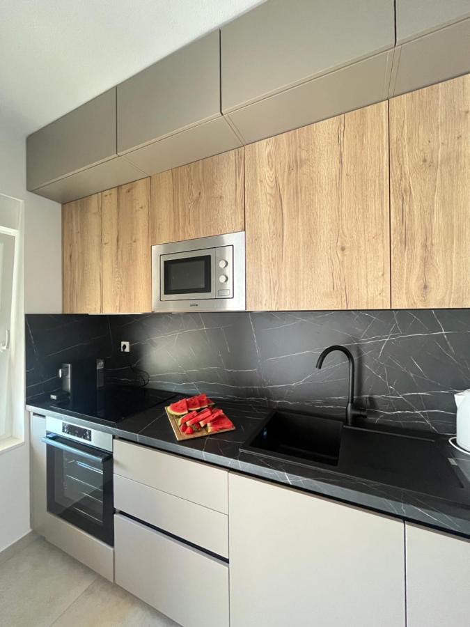 Apartment mit 3 Schlafzimmern, einem Balkon und Meerblick