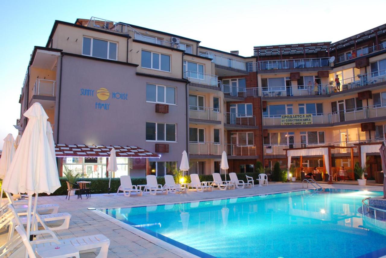 Sunny House Family Complex - Ferienwohnung Nessebar