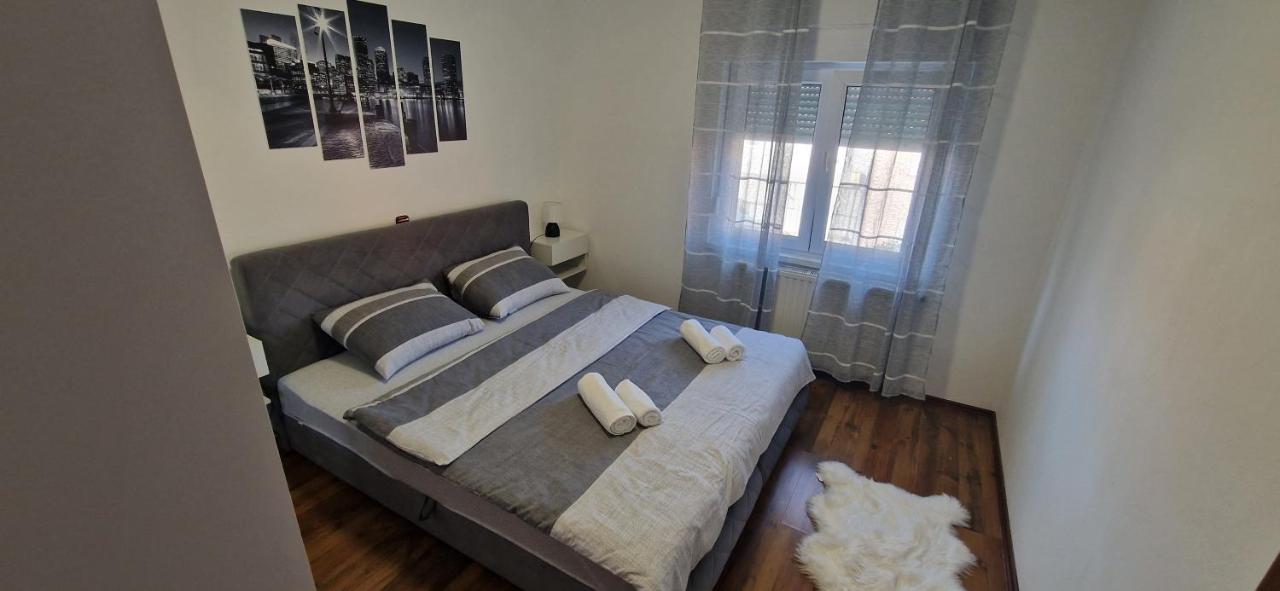 Apartment mit Terrasse