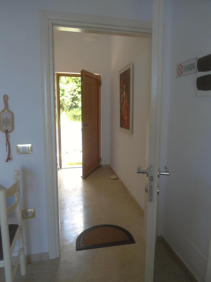 Elia Apartment Seaview - Bed and Breakfast