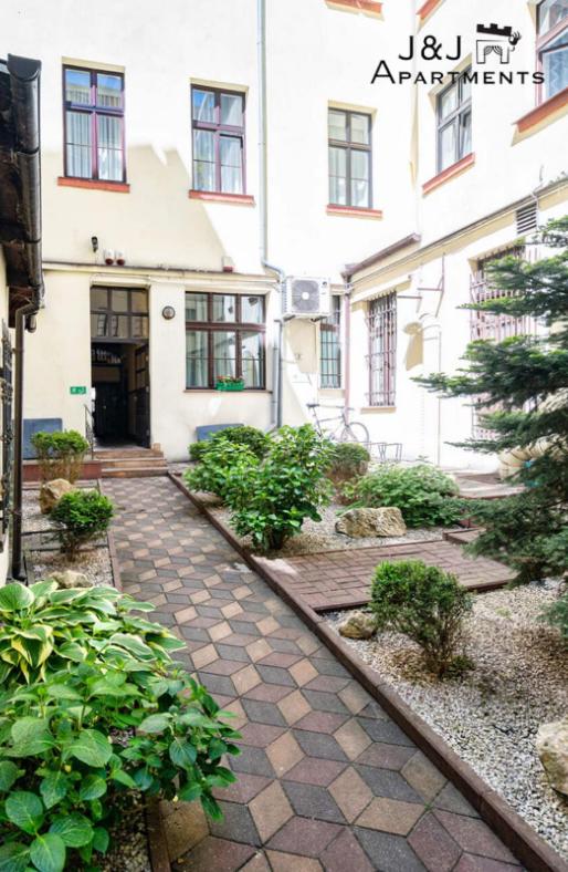 J&J Apartments - Szeroka 25, Apartament 5B - B&B Toruń