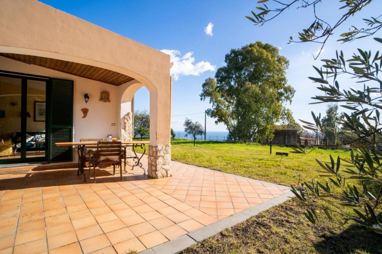 Villa Etna Pippo - Chambres d’hôtes Piedimonte Etneo