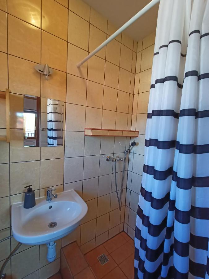 Quadruple Room with Private Bathroom
