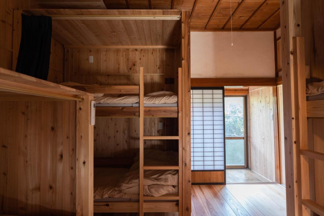 Bunk Bed in Mixed Dormitory Room