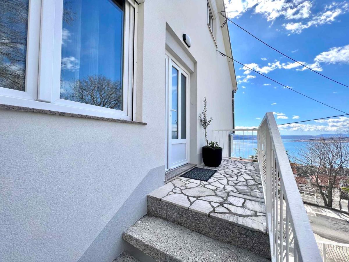 Apartment in Crikvenica 44144 - B&B