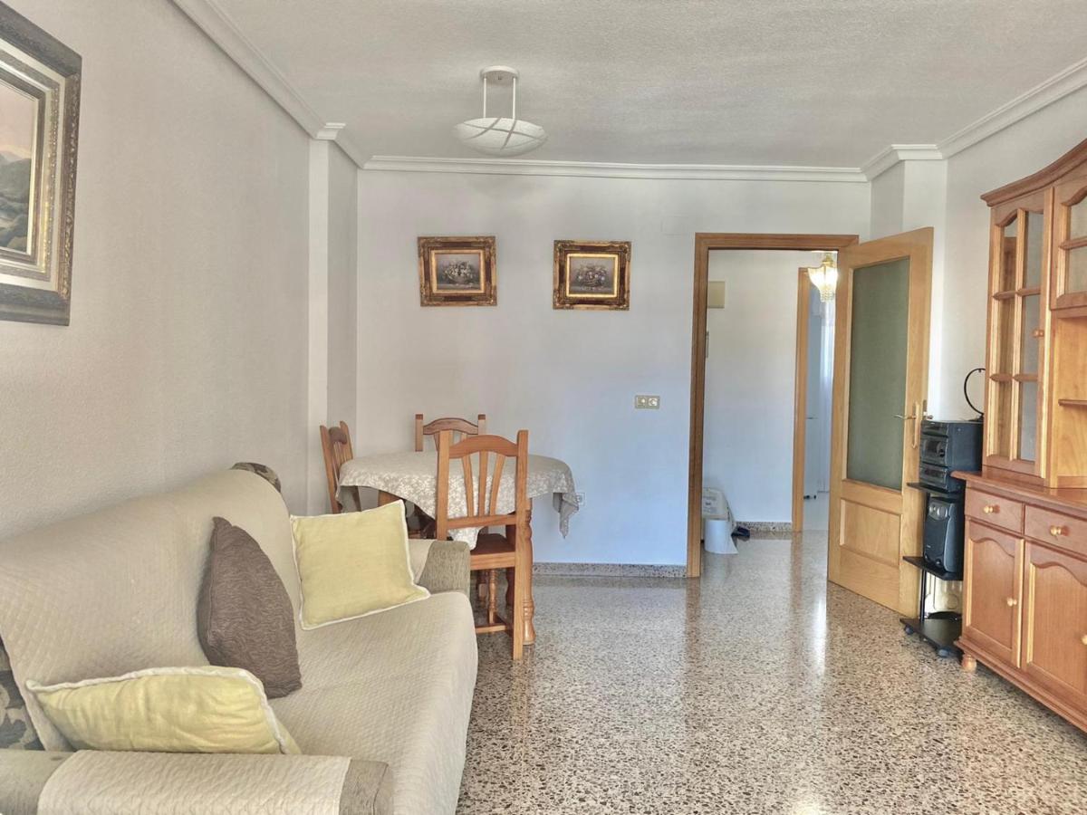 Apartamento Atenas Piscina 4 pax, Inmobiliaria Leo Playa de San Juan - Chambres d'hôtes Alicante