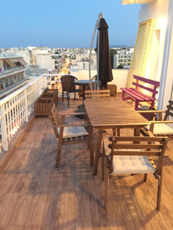 On the beach. Walking distance from all amenities - Ferienwohnung