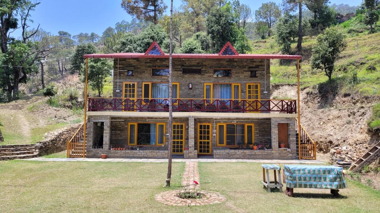 B&B Almora - Naughar Homestay - Bed and Breakfast Almora