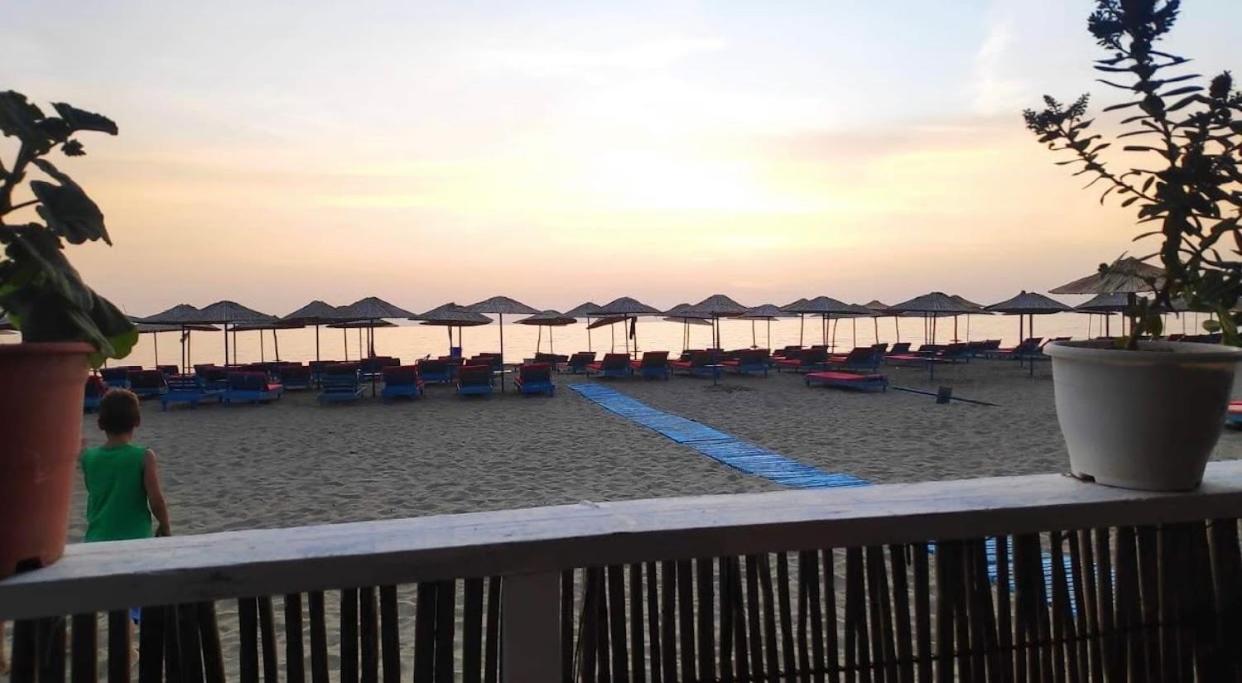 Villa Apollonia Guest House - Bed and Breakfast Fier