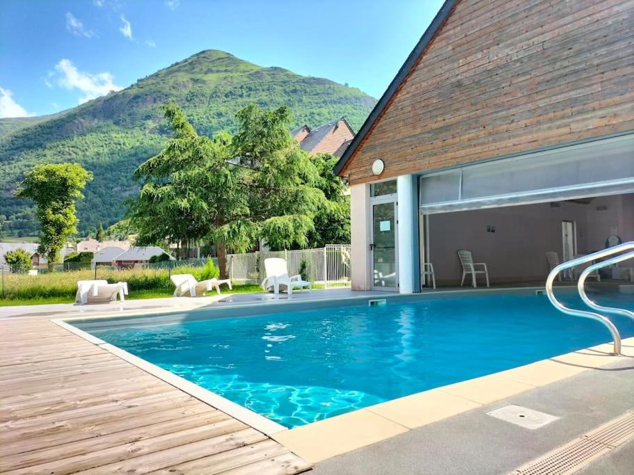 B&B Luz-Saint-Sauveur - Balcon plein sud, piscine/spa - Bed and Breakfast Luz-Saint-Sauveur