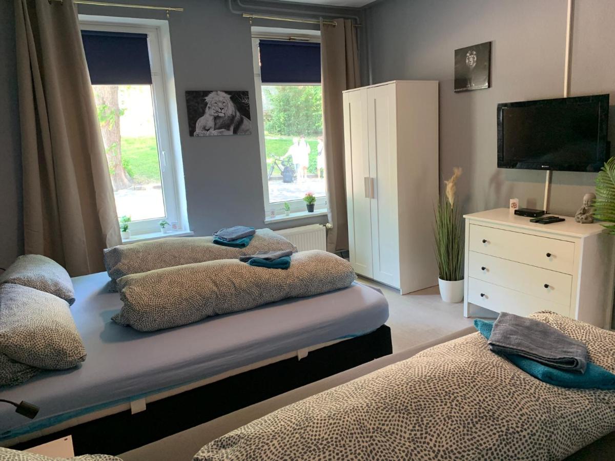 B&B Flensburg - Stadtnah an der Förde 51 HH - Bed and Breakfast Flensburg