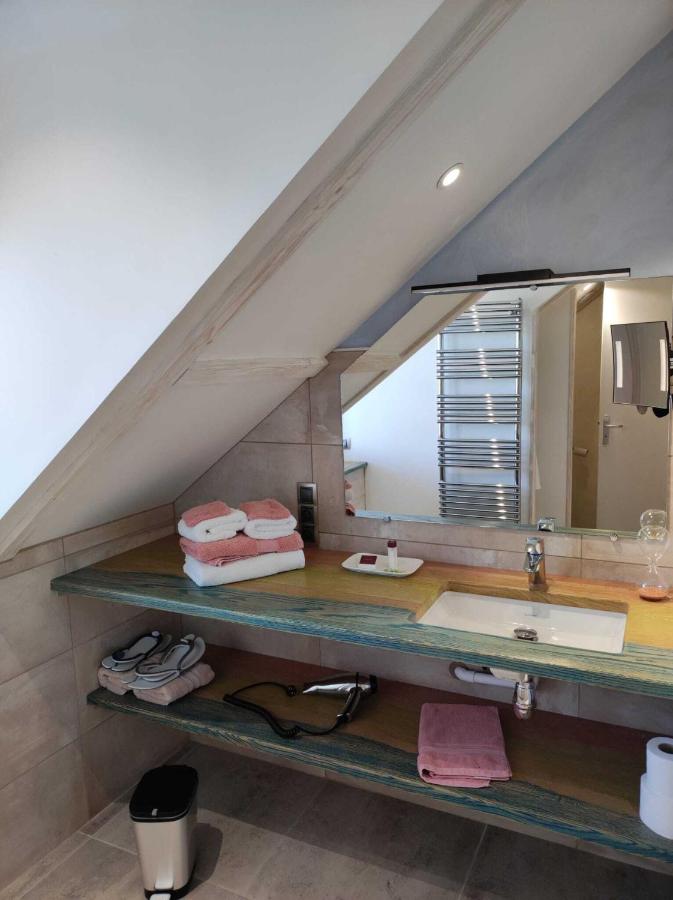 Standard Suite