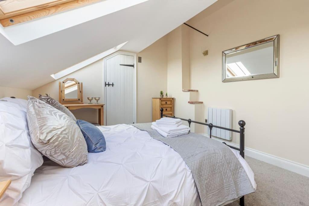 B&B Cawston - Cosy 2 bed with parking and garden - Bed and Breakfast Cawston