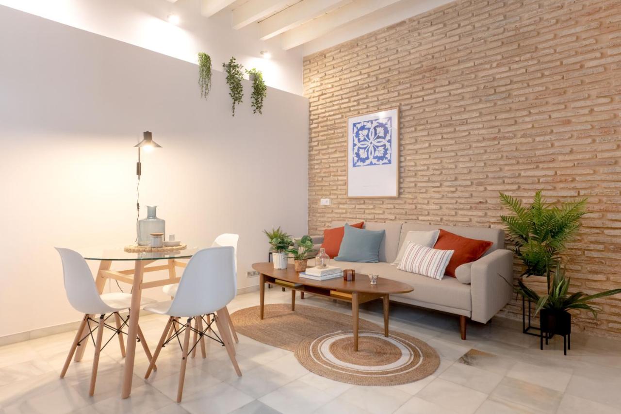 Home2Book Amelia's Pottery, Triana - Chambres d’hôtes Séville