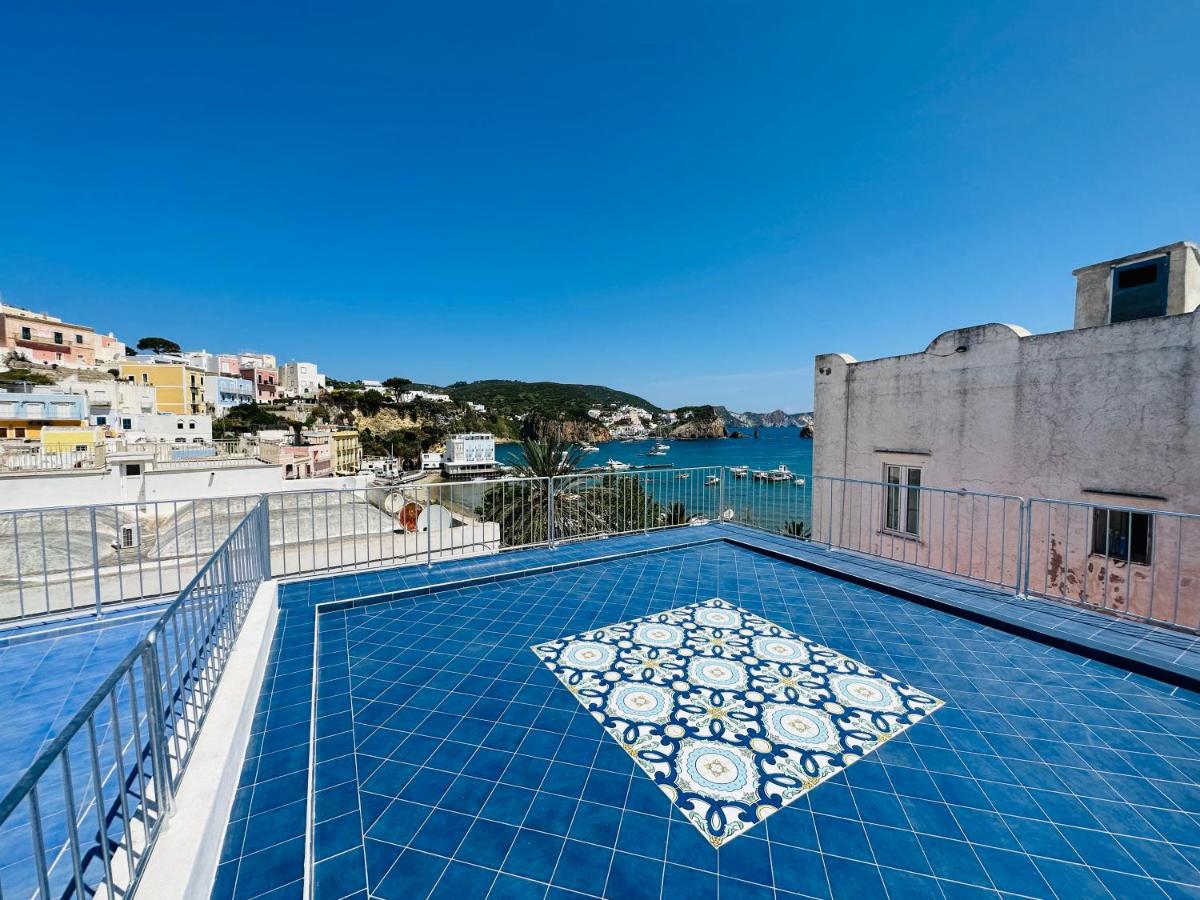 Casa delle rose - Immobilevante - B&B Ponza