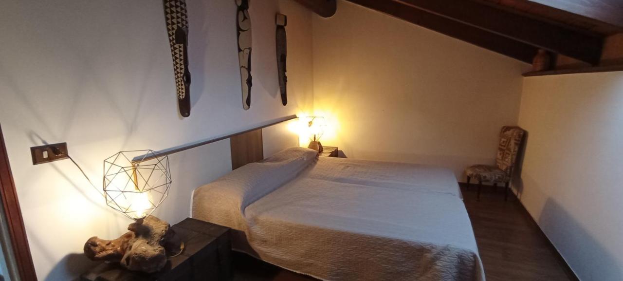 Double or Twin Room with Private External Bathroom