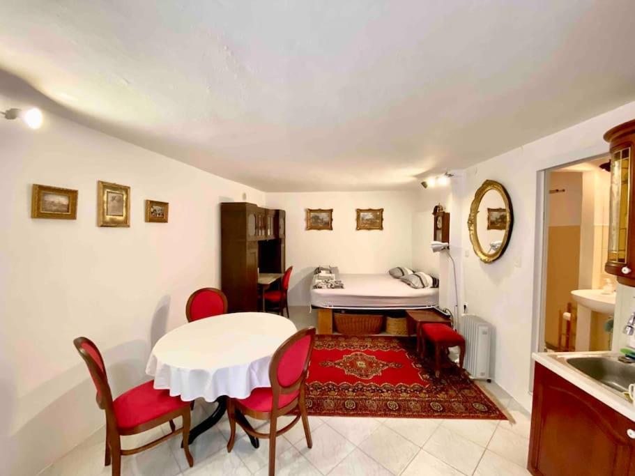 'Round the Corner - Ferienwohnung Piran