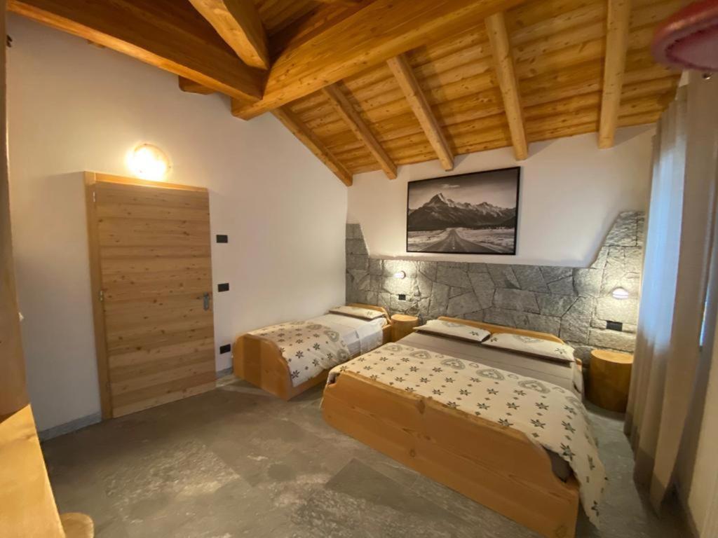 Triple Room with Private Bathroom