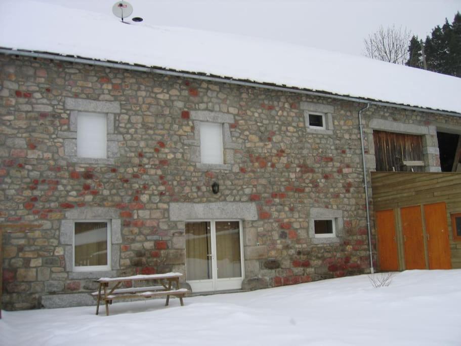 Lozère St Alban Aubrac Margeride gîte 4 étoiles 8 personnes au calme près nature - Chambres d'hôtes Saint-Alban-sur-Limagnole