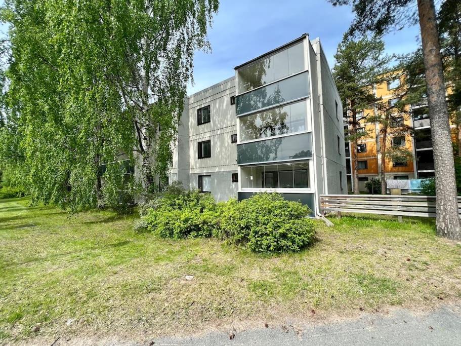 Ensimmäisen kerroksen neliö, ilmainen pysäköinti - B&B Oulu