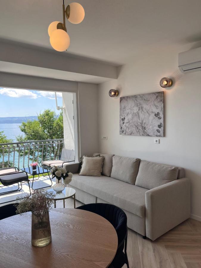 Modern Apartment Olive 30 Meters From The Beach in Duce - B&B