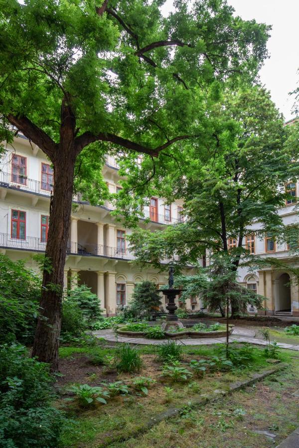 L10 Dolce Vita Apartment - B&B Budapest