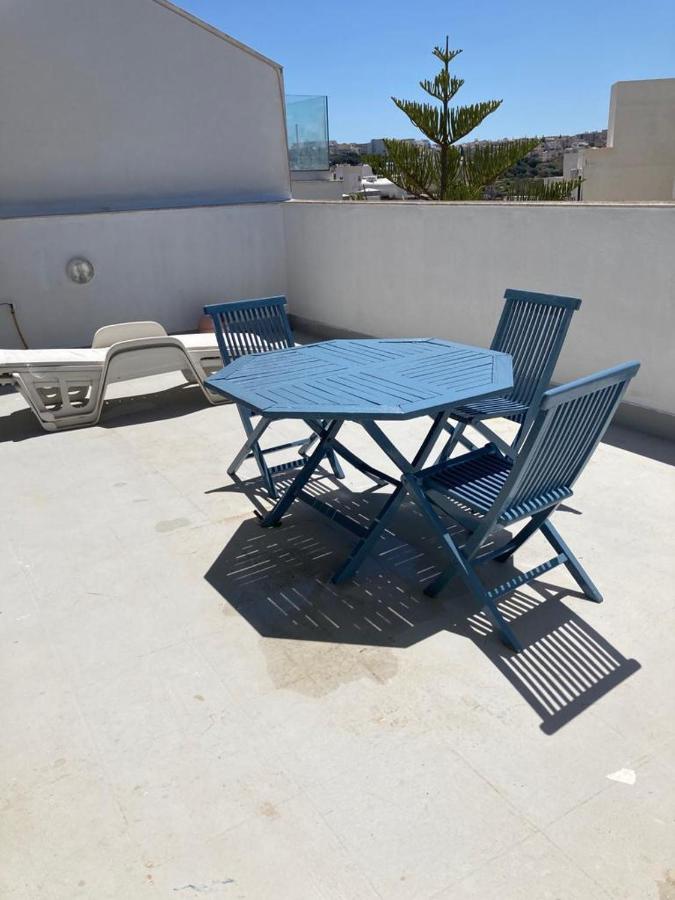 Penthouse at 5 min to Paceville - B&B