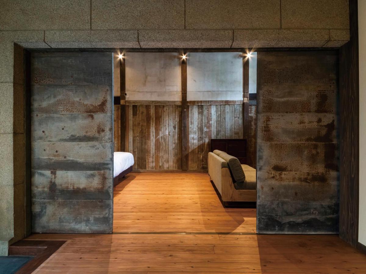 Twin Room with Bathroom