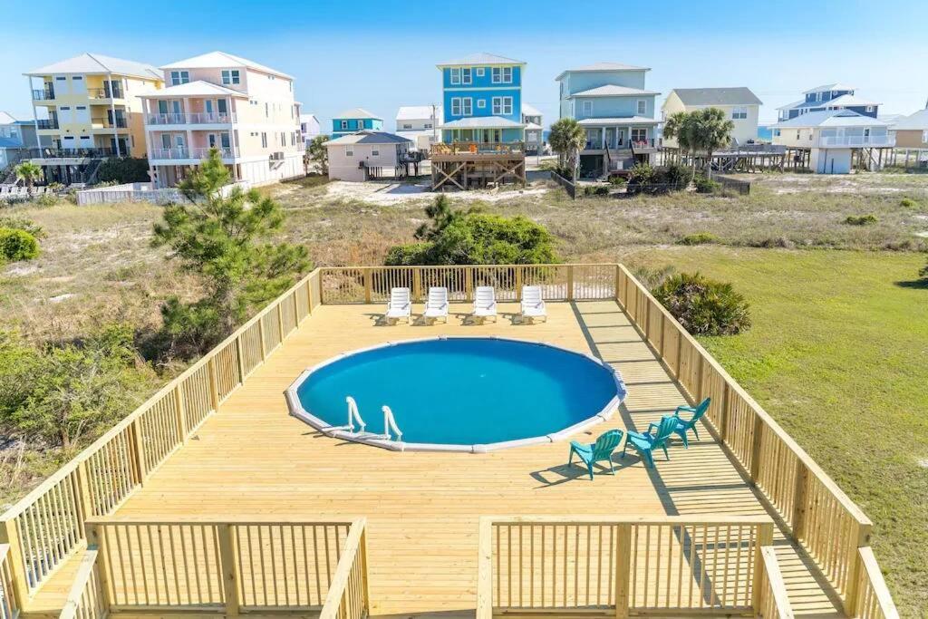 The Herron, Sleep 20, Walk beach - B&B