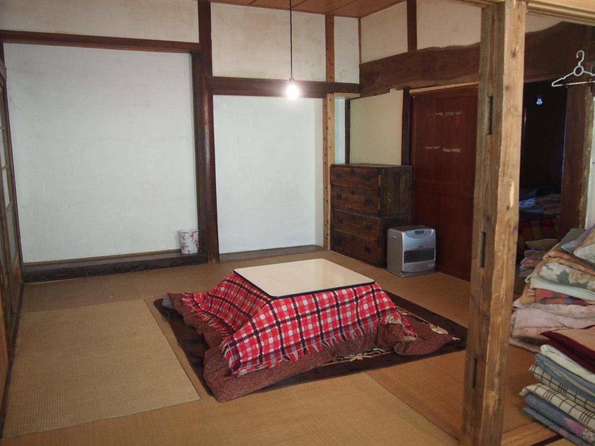 Camera Familiare in Stile Giapponese con Bagno in Comune