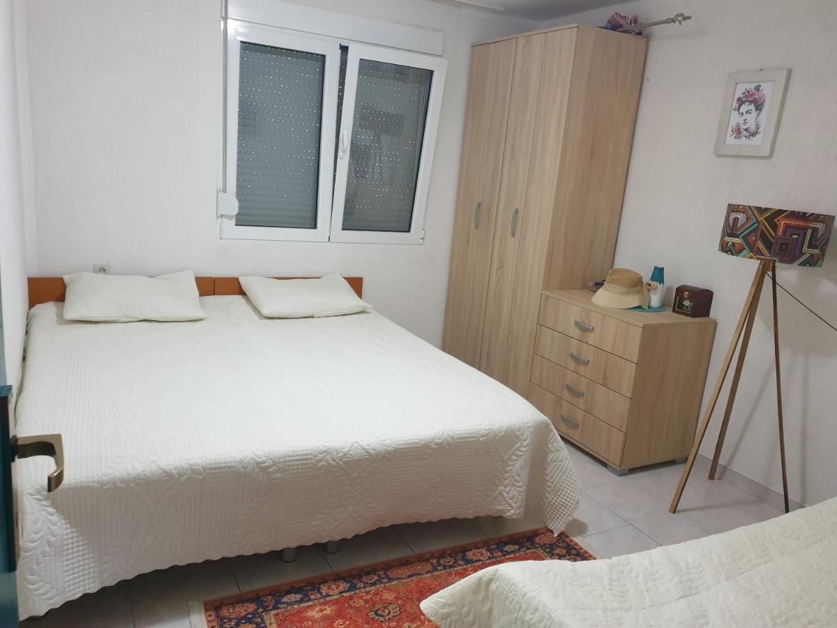 Apartmani Ema - B&B Sutomore