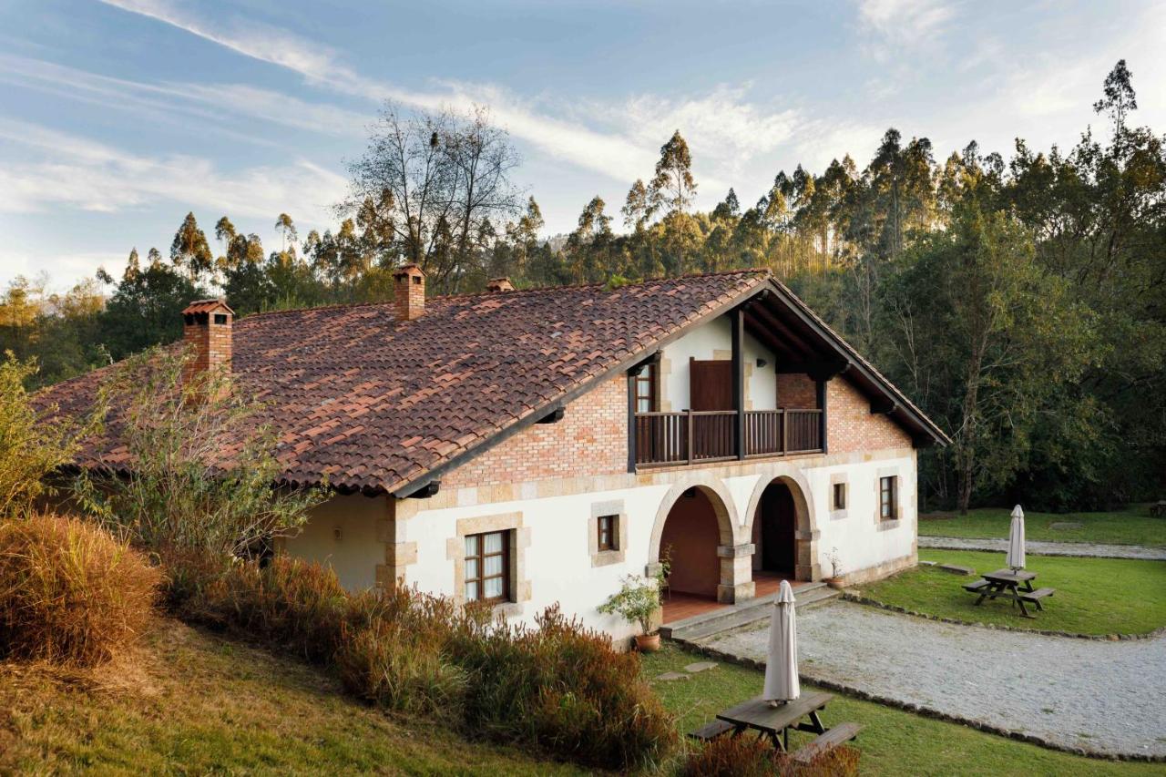 Two-Bedroom Cottage with Garden View
