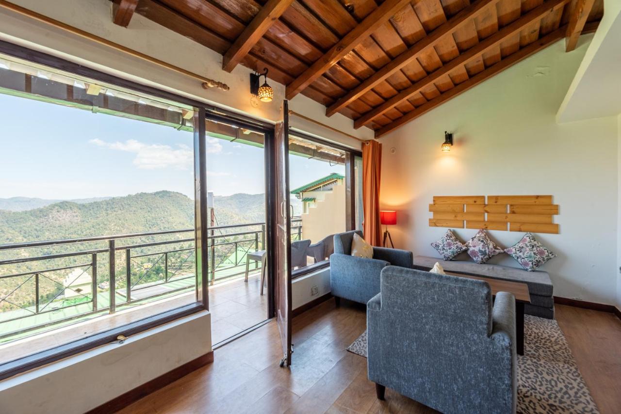 B&B Muktesra - Heavenly Daze, Studio overlooking the hills w wifi by Roamhome - Bed and Breakfast Muktesra