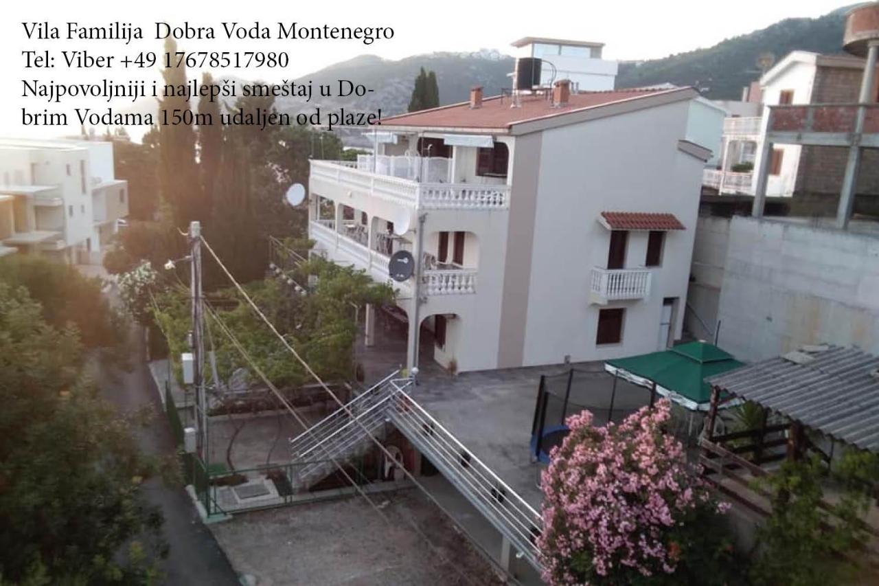 B&B Dobra Voda - Vila Familija - Bed and Breakfast Dobra Voda