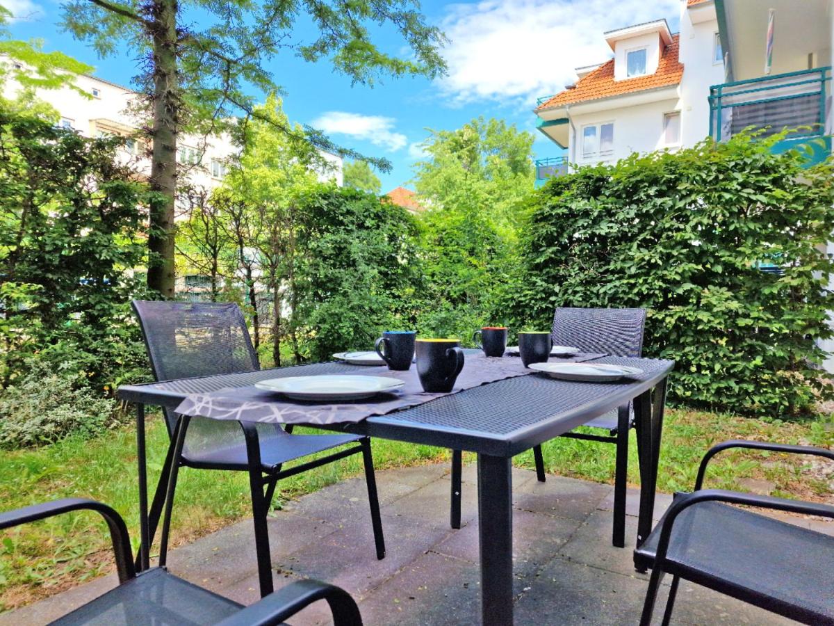 HappySide o Nord-West o Parkplatz o Auensee o WLAN - B&B Lipsia