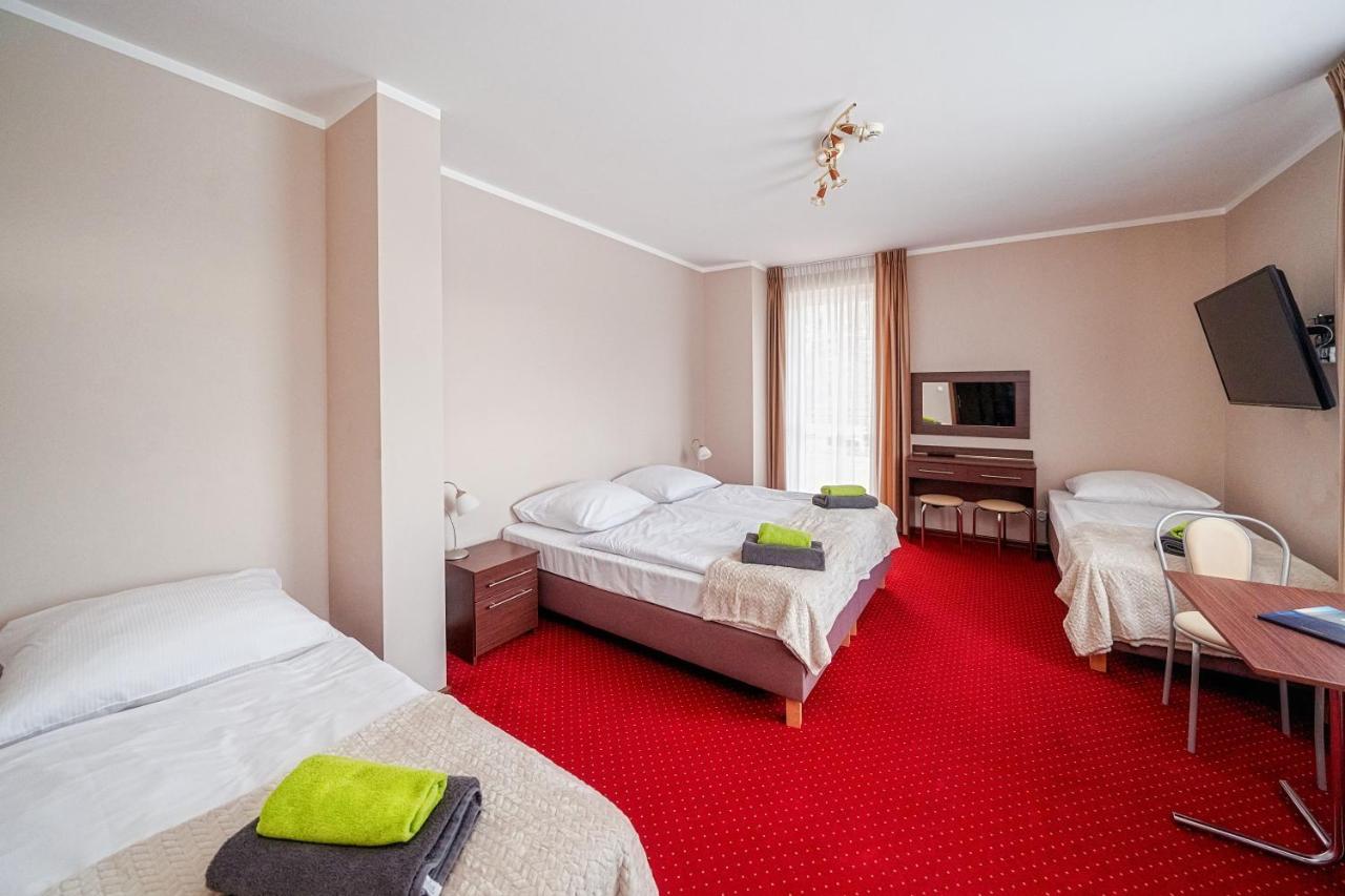 Quadruple Room with Terrace