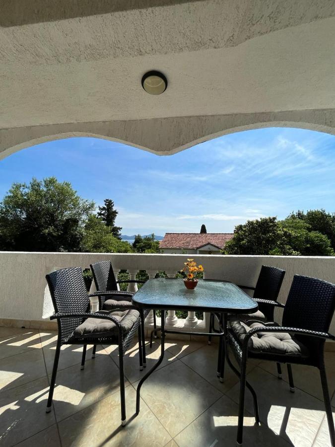 One-Bedroom Apartment with Terrace and Sea View