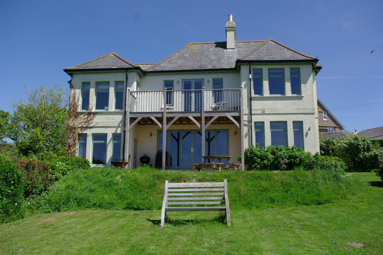 Island View at White Horses, Bantham, South Devon - with glorious sea views - B&B Bantham