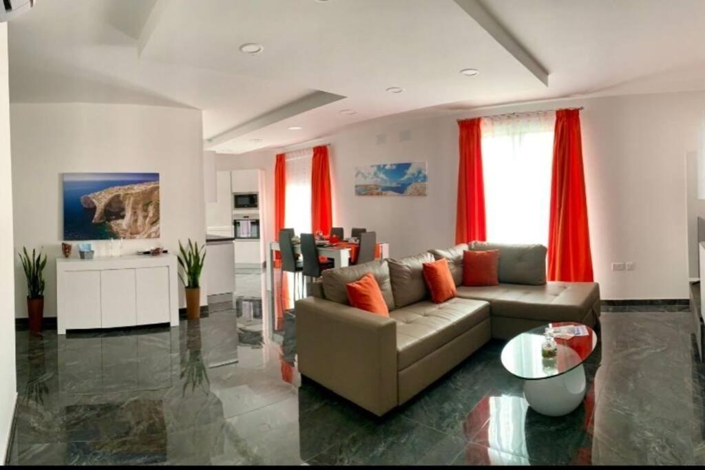 B&B Imġarr - 2-Fully equipped convenient, modern APT near Golden Bay- 7 Min - Bed and Breakfast Imġarr