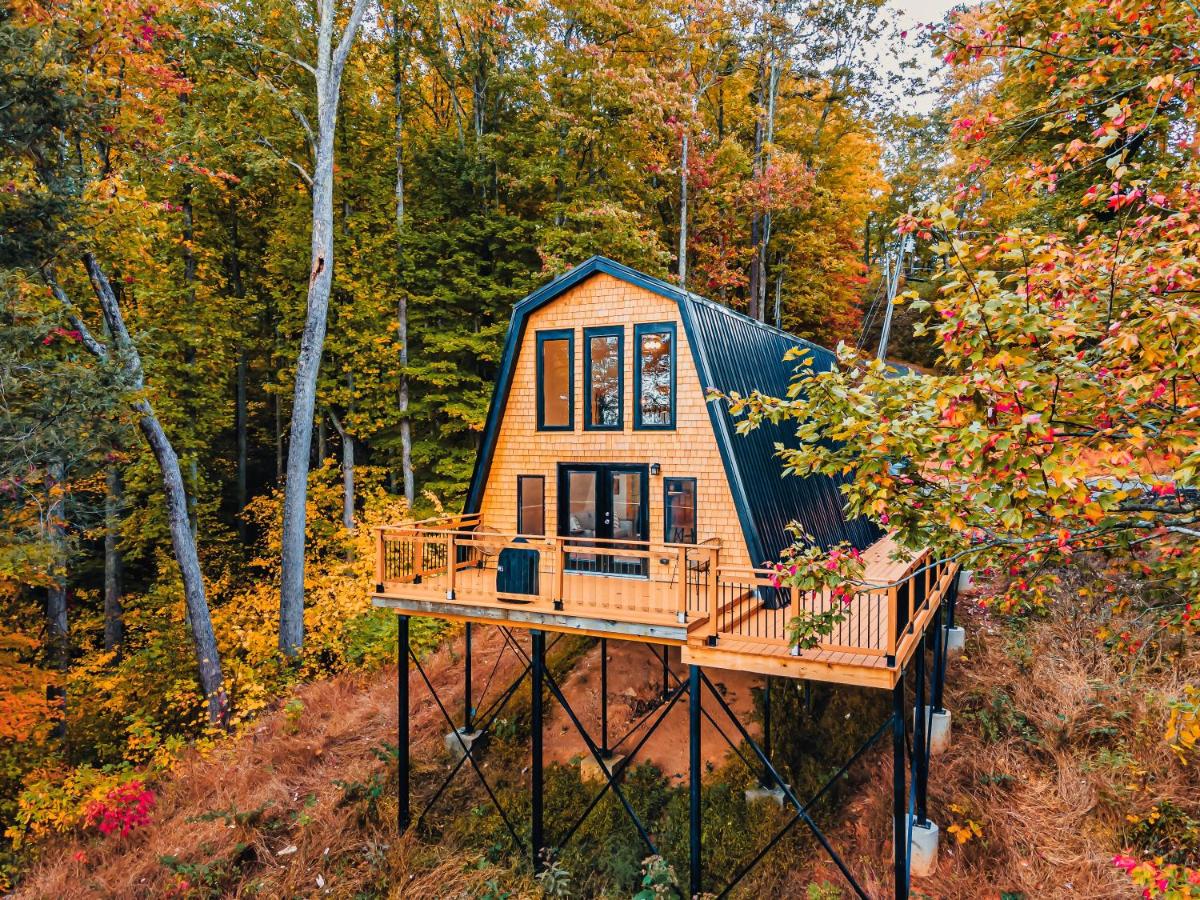 Secluded Mtn view New! 10 mins to Gatlinburg or Park - Chambres d’hôtes Gatlinburg