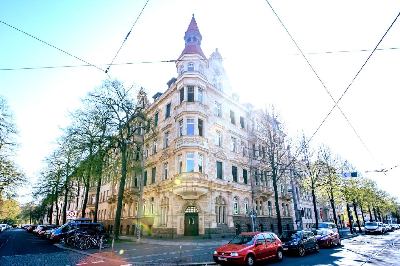 Gemütliche Ferienwohnung neben der Arena Leipzig "Waldi" - B&B