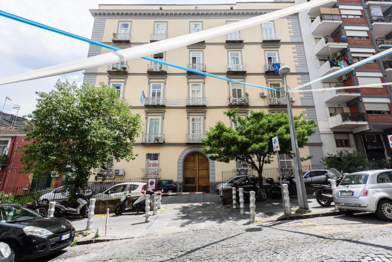 Guest House 121 Luxury Apartments - B&B Napoli
