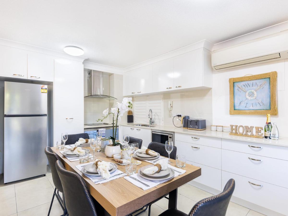 B&B Brisbane - Spacious Newly Furnished 2bed Apartment in South Brisbane - Bed and Breakfast Brisbane