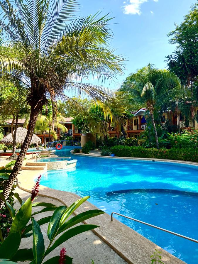 Cocomarindo Comfort Condo - Bed and Breakfast